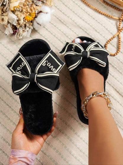 Vaultti Plush Bow Slippers