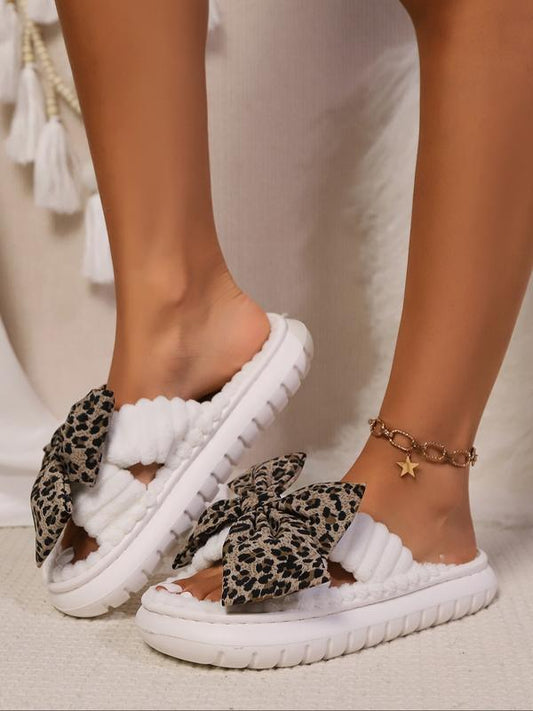 Vaultti Cozy Bow Slippers